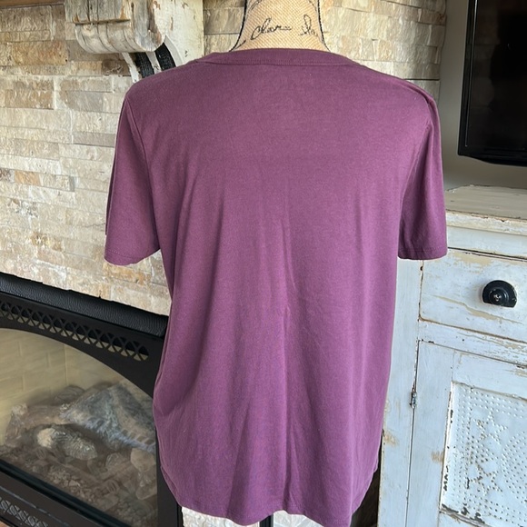 Pink Floyd Dark Side of the Moon maroon crew neck concert graphic t-shirt - Picture 7 of 12